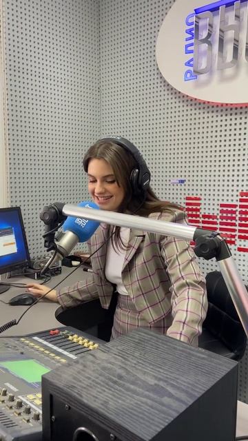 Звучать уверенно - не талант, а навык. Освой его и начинай влиять #голос #речь #сцена #дыхание