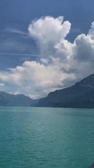 Швейцария озеро Brienzer в городе Interlaken