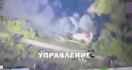 Нацисты с утра возобновили наступление в направлении Будки-Тёткино (Курская обл.) Зелефюрер решил...