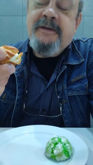 Дегустация сырного профитроля