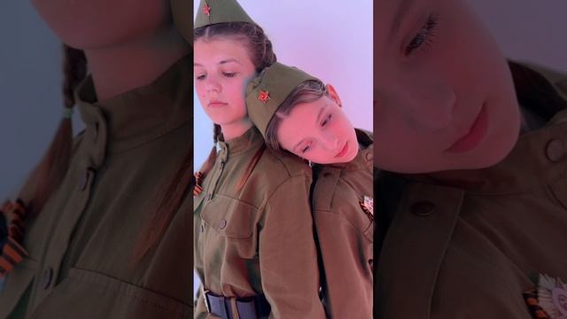 Ушакова Ульяна и Пудовкина Милана 
актрисы киношколы