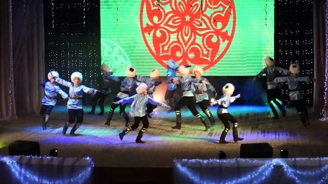 “Йондоз”: 30 лет в ритме народного танца!