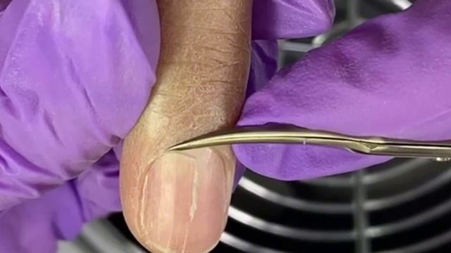 Materialy.mastera Показываю как правильно обрезать кутикулу