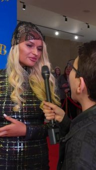 Какой комплимент Виктория Целикова мечтает получить #интервью #премьера #арамтв