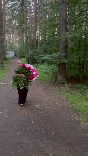 Пионы от любимого 🌸🌺🌸💐 сада😂