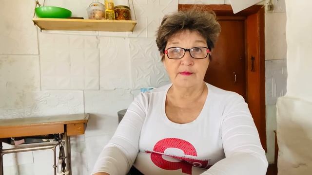 Мне не хватает рубахи колючей и водки
