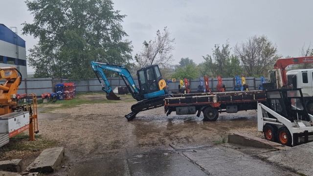 Отгрузка Японского миниэкскаватора Kubota U 40-6.