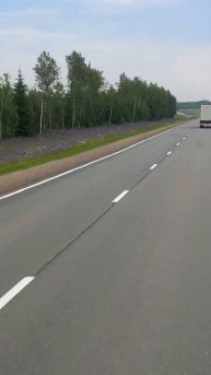 не могу не показать вам эти поля люпинов, а у нас опять