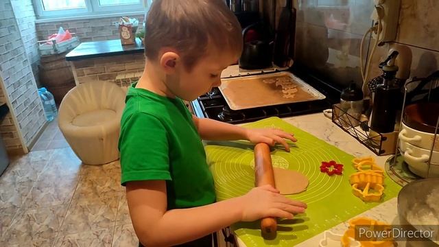 Куулинарныый вллог,внук печет печенье#кулинария #пече