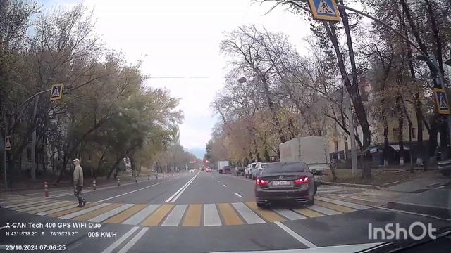 23.10.2024 г.Алматы ул.Байтурсынова уг.ул.Макатаева пересе?