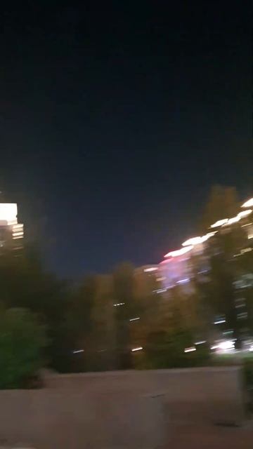 Астана Шар с голубем на Мангилик ел