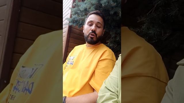 О том, что мешает нам быть счастливыми... уличный подка?