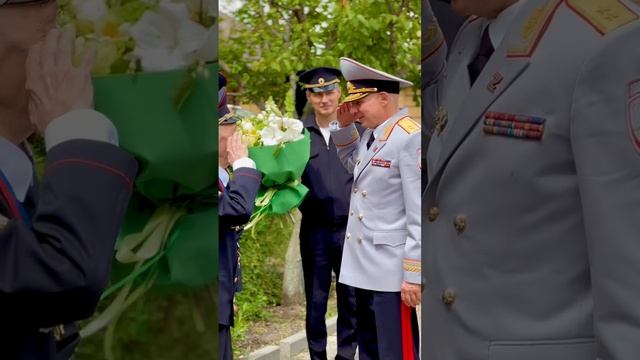 С 9 мая поздравляет председатель Совета ветеранов Геннадий Моняк