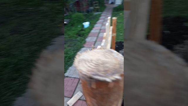 Как сделать ровный забор-штакетник