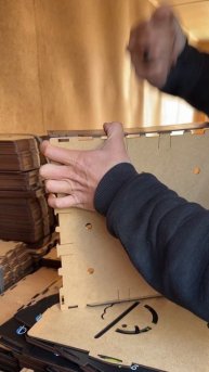 Новые коробочки для ягоды приехали.