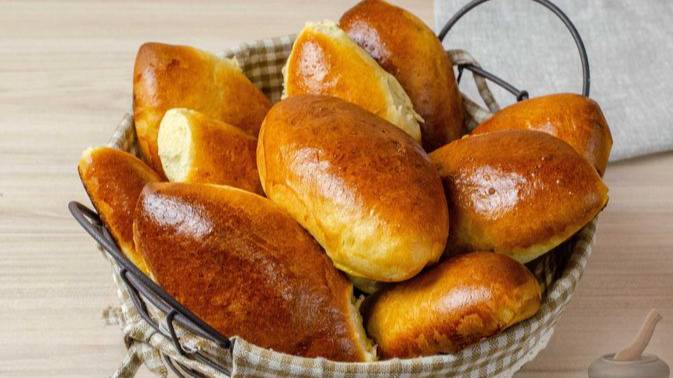 Пышное тесто и сочная начинка. ДРОЖЖЕВЫЕ ПИРОЖКИ С МЯСОМ
