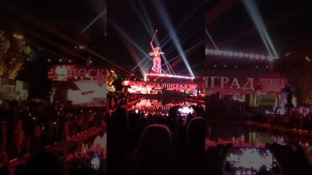 Мамаев курган. 80 лет Великой Победы.mp4