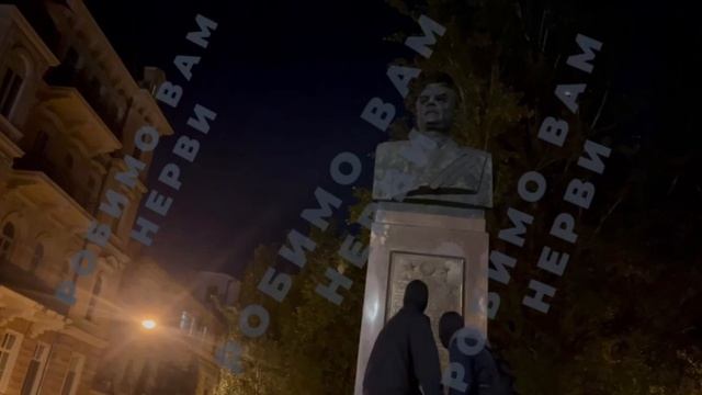 Бандеровцы набросились на маршала Малиновского!