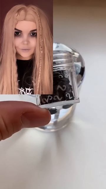 #pov : мама привела в семью девочку, но с ней явно что-то н