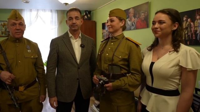 поздравили ветеранов Великой Отечественной войны и их наследников с Днем Победы и Днем пограничника!