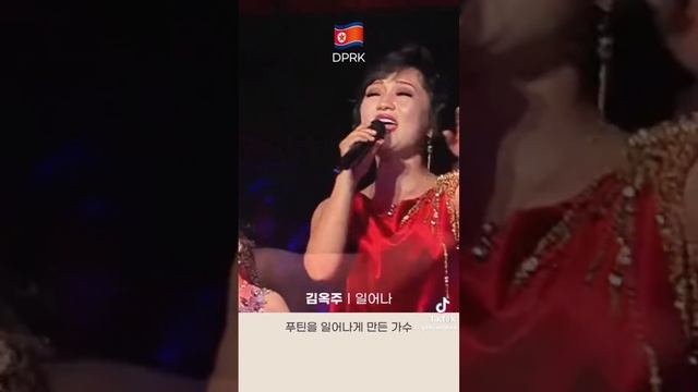 С Днём Великой Победы!!!
Кто поёт не знаю, но очень красиво 💞