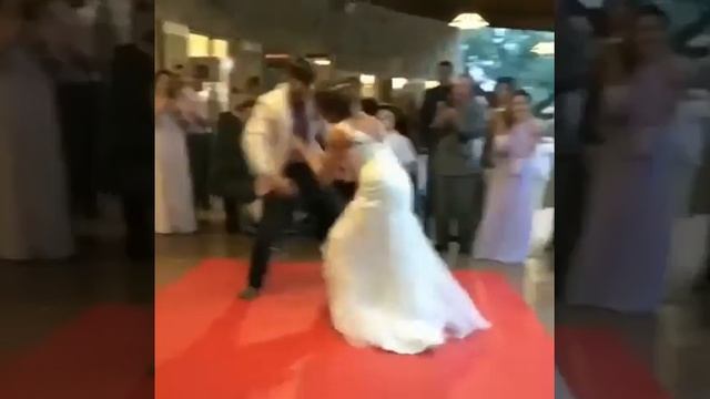 Жена борец 🤭😲 Кто дома хозяин? 🤔