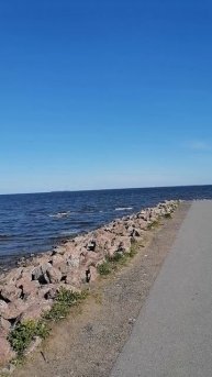 Погода в Санкт-Петербурге Красносельский район 9 мая 2025
на Жемчужном пляже вид сверху