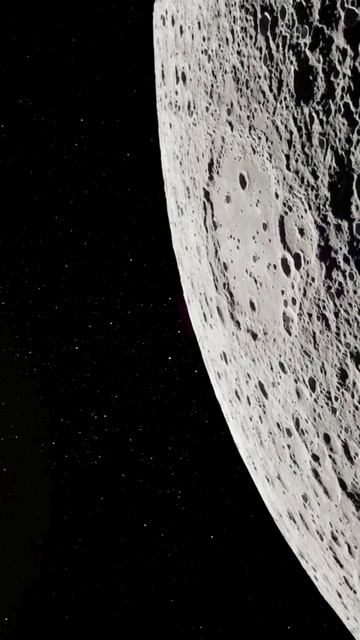 Анимация вращения Луны в космосе 🌕✨ Ближайший взгля?