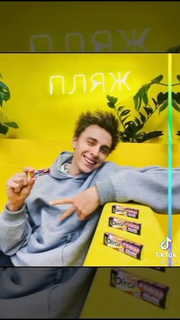Тут ТОЧНО есть ТВОЙ любимый БЛОГЕР (ЮТУБЕР) !😜