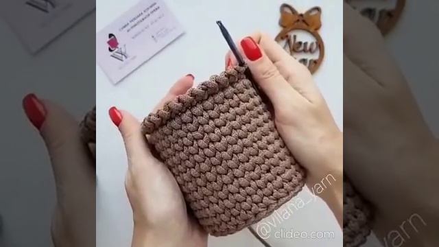 Замечательная обвязка краю крючком, смотрится просто супер, а вяжется совсем не сложно!