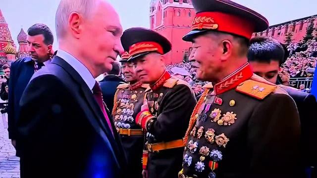 Воины КНДР, как и Вагнера, почему-то в тени...