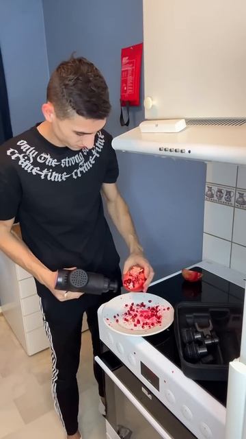 Гениальный способ быстро очистить гранат! 🍎✨ #гранат
