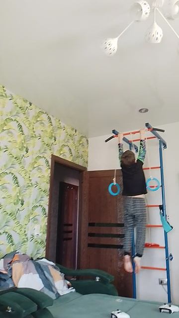 поттягиваюсь 10рас