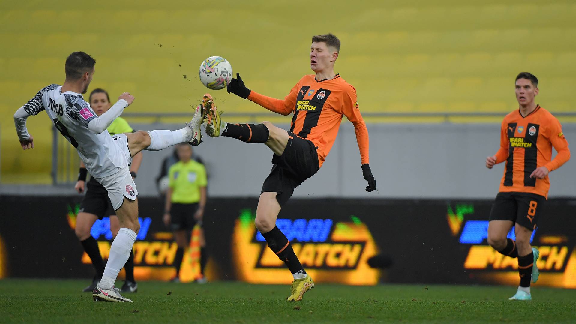 Заря - Шахтер Донецк. Украинская Премьер - Лига. 28 тур. УПЛ. Футбол.