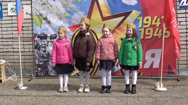 Парад День Победы детсад 43 Родничок Новочебоксарск 2025