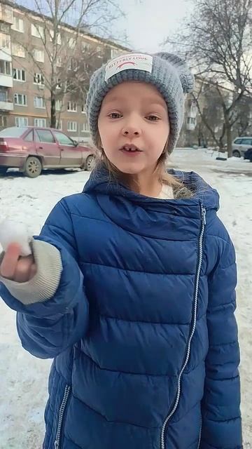 Лайк если ждёшь Новый год🎄 #новыйгод #ютубер #снежинк?