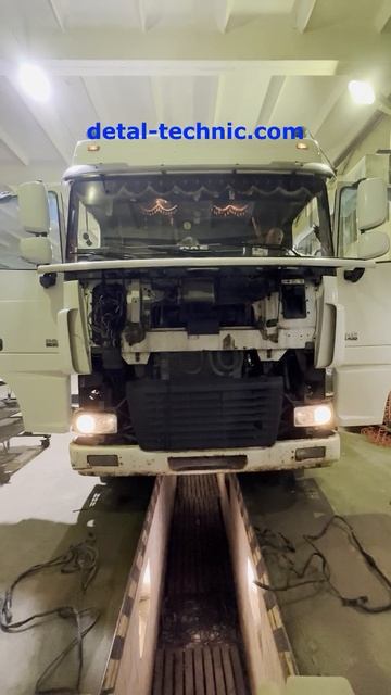 Замена жгутов электропроводки DAF 95 43 #shorts#truck#daf