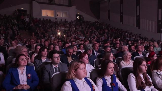 Большой праздничный концерт «Победный май» прошел в ГДК Армавира