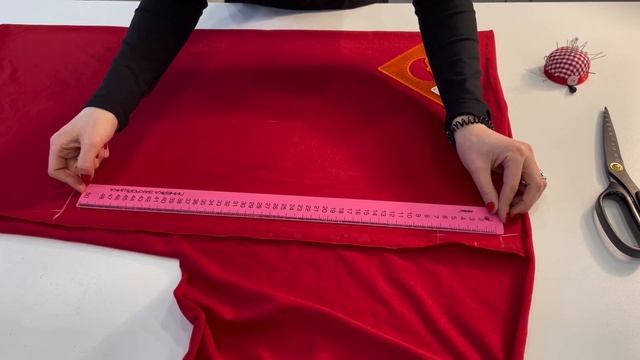 Идеальное красное платье, которое может сшить абсолют