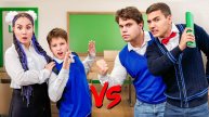 ЛУНОМОСИК : МЛАДШИЕ против СТАРШИХ в Школе ! ЛУНОМОСИК