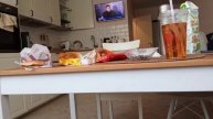 вчера я ел из вкусной и точки