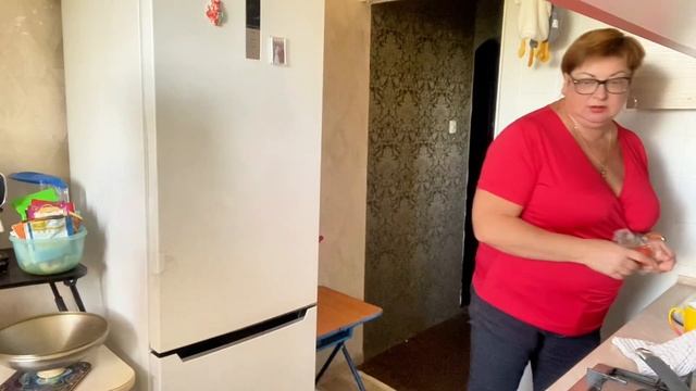 ВОТ ЭТО ВИДЕО👍/ЗАСТАВИЛА ДОЧЬ РАСПАКОВКУ СНИМАТЬ/ПОКА ПОЖРАТЬ ГОТОВЛЮ/ВЛО