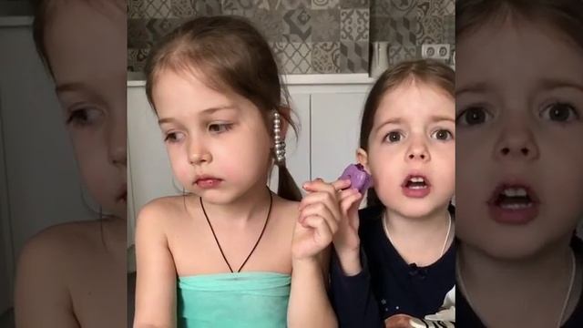 Мама тебе нельзя сладкое, у тебя попа слипнется 😂