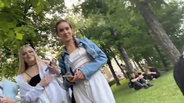 СЛАВА МЭРЛОУ ПЕРЕДАЕТ ПРИВЕТ ПАПЕ