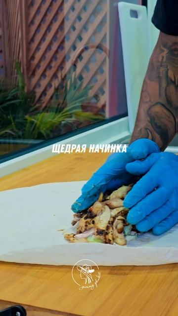Вкусная шаурма на Пхукете есть! #шаурмапхукет #шаверма