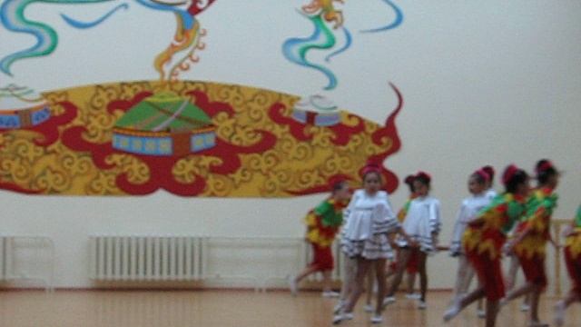 Танцевальный коллектив Әдемі (Красивый, Изящный) - Непоседы