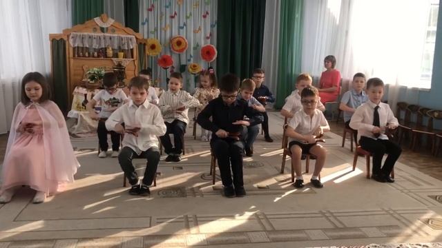 Оркестр с деревянными ложками "Ой, блины"