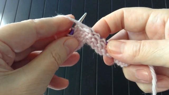 Как вязать плечевой скос сверху вниз // SIBKNITTING (Канал о вязании)