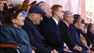 Пашинян на Параде без парадного расчета
Армянский премьер на Красной площади — жест вежливости и