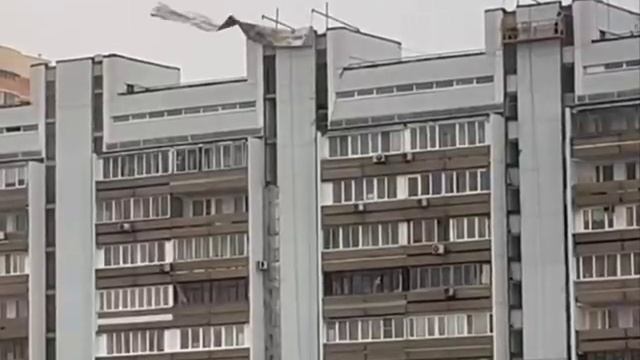 Последствия шторма в Москве